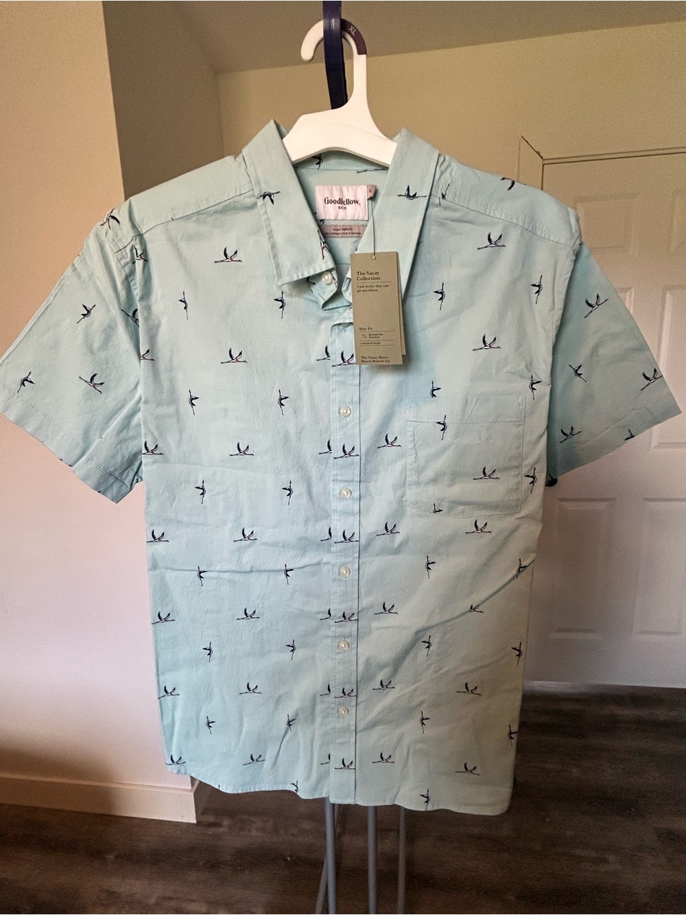 Goodfellow & Co Aqua Short-Sleeve Button-Down Shirt with Navy Bird Print